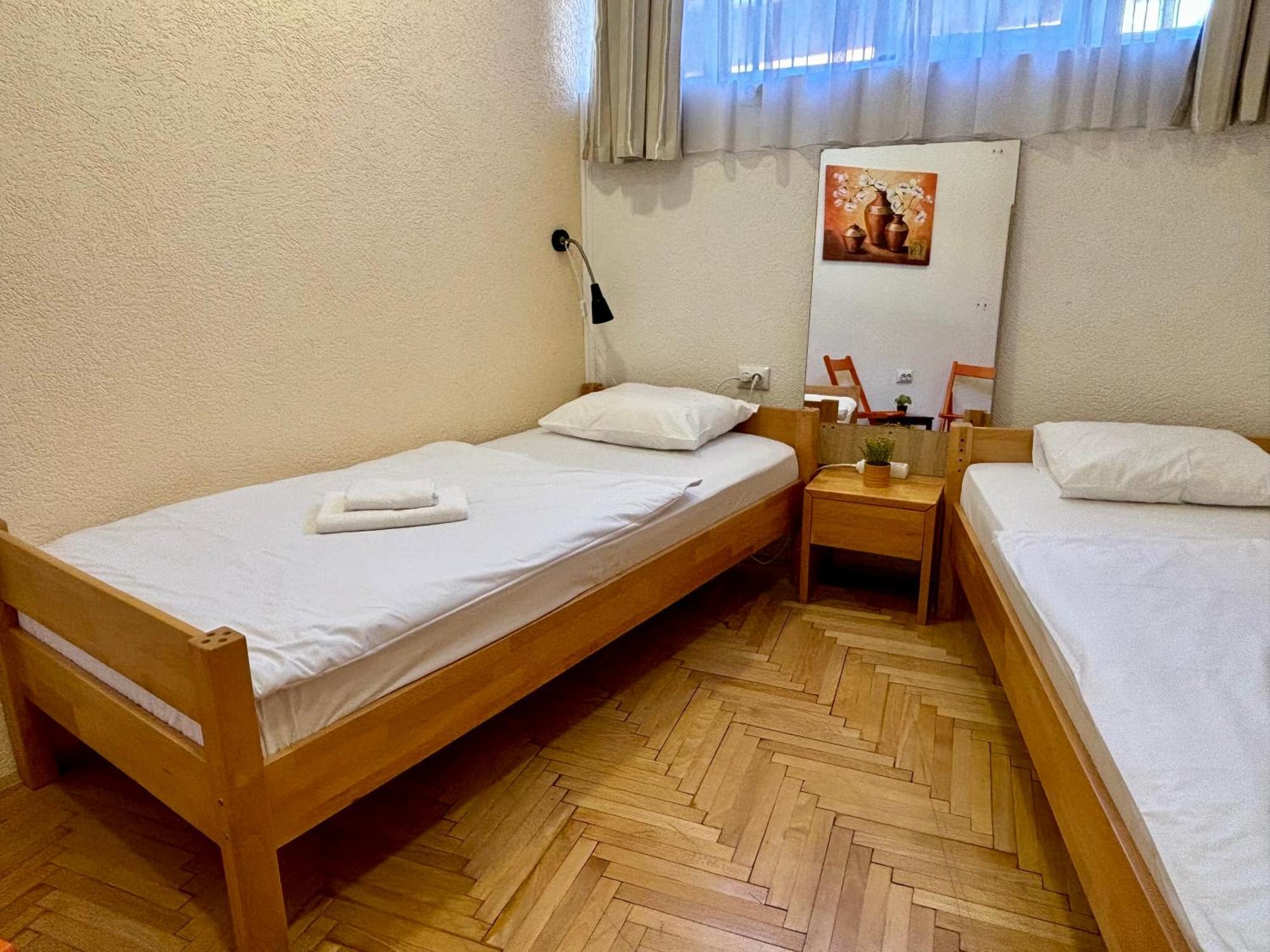 Pigeon Square Rooms Sarajevo Pokoj fotografie